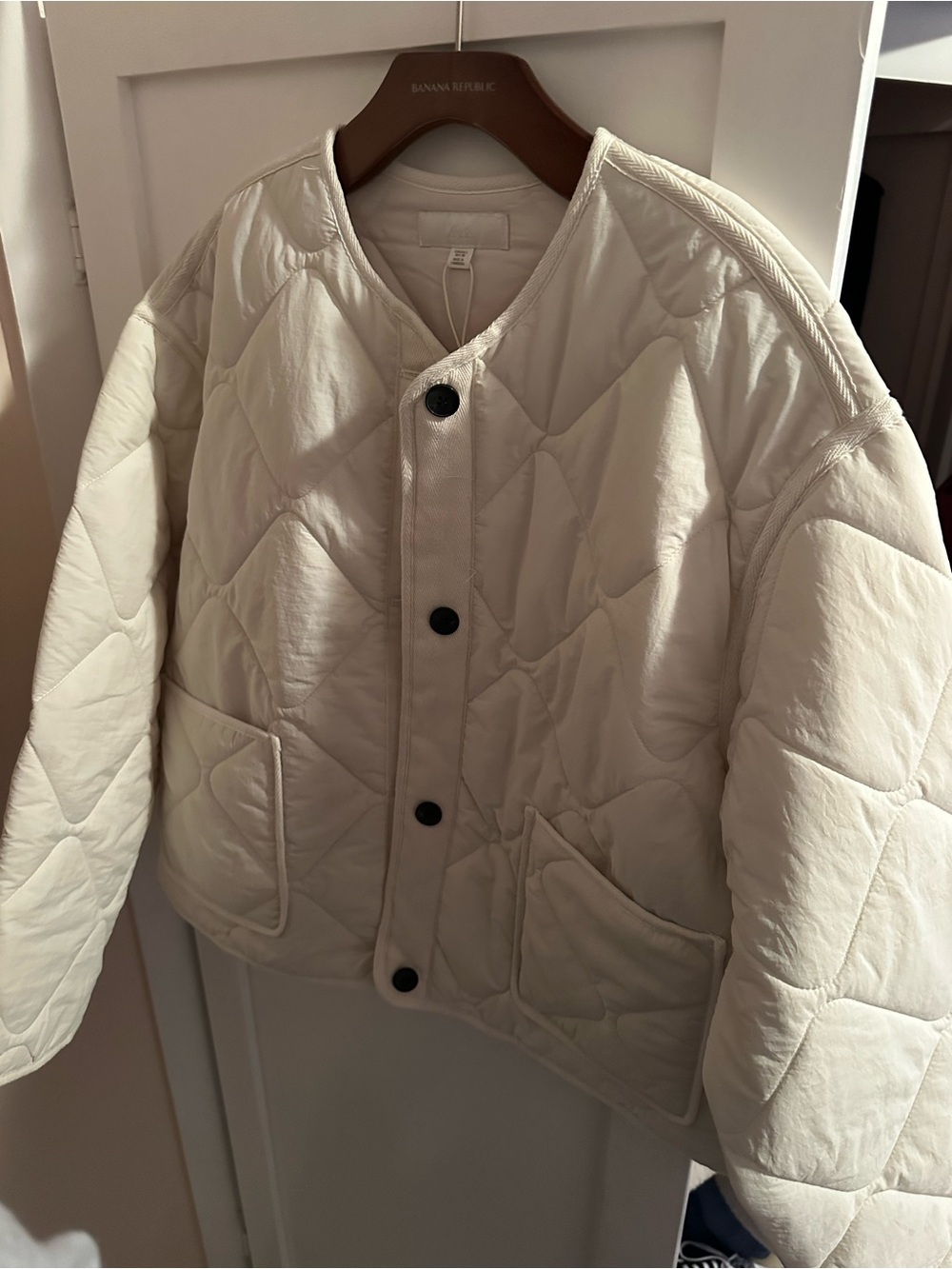 Zara Off-White Quilted Button-Front Puffer Jacket - Size L